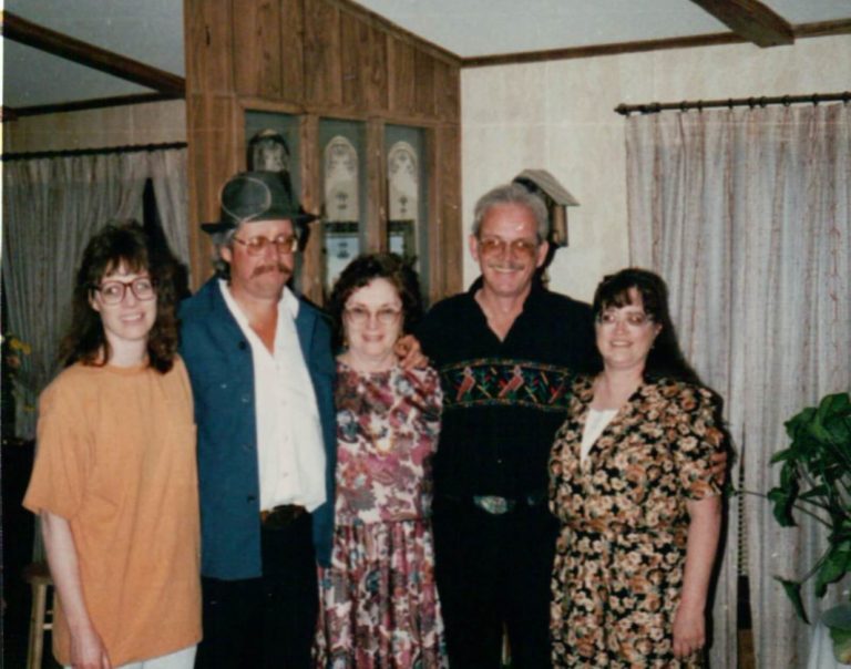 1995 Cindy, Larry, Nana, Tony, Elaine. Nevada